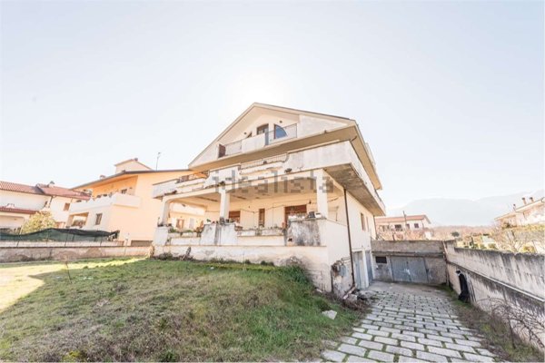 appartamento in vendita a Sulmona in zona Torrone