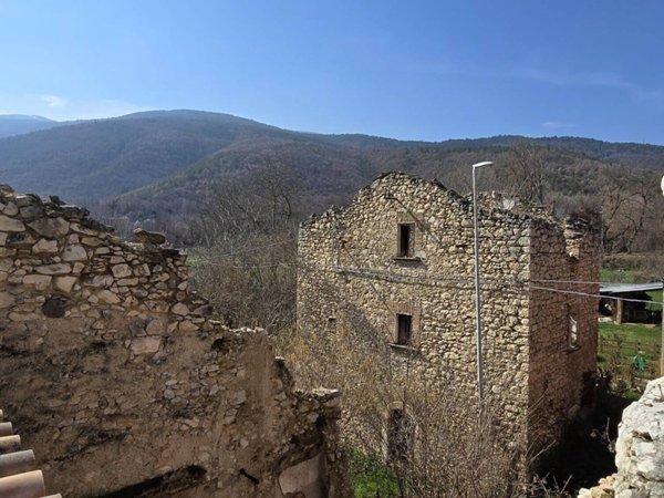 casa indipendente in vendita a Sulmona