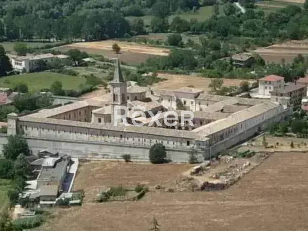 terreno agricolo in vendita a Sulmona in zona Badia/Bagnaturo