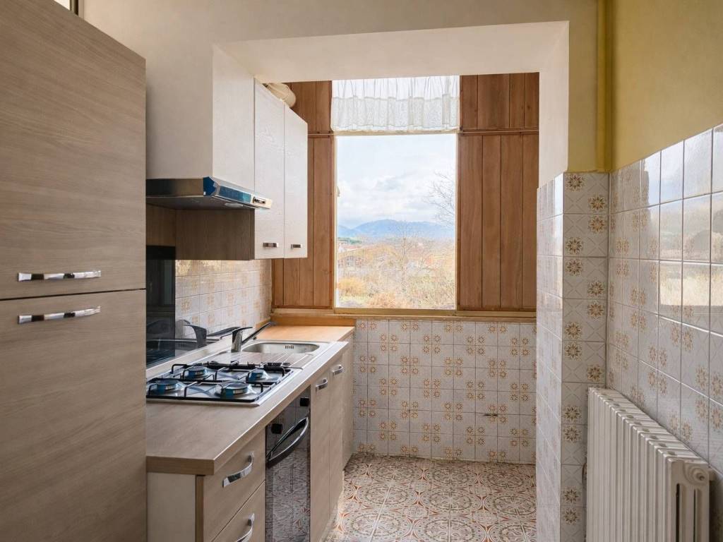 casa indipendente in vendita a Sulmona