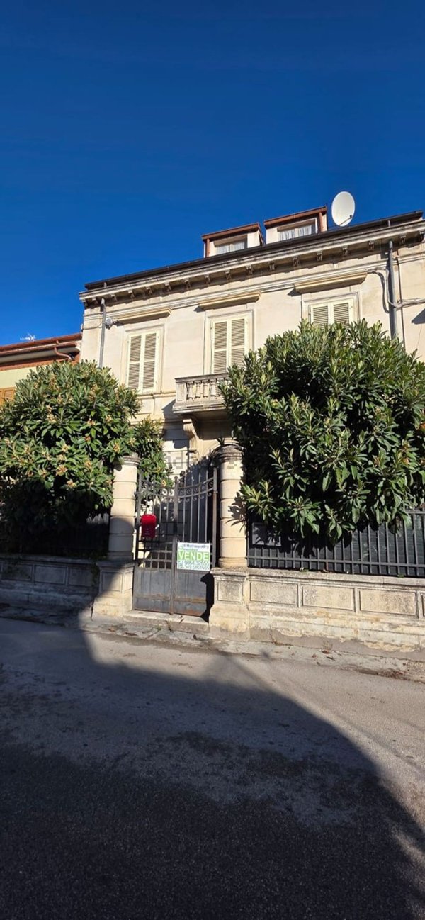 appartamento in vendita a Sulmona