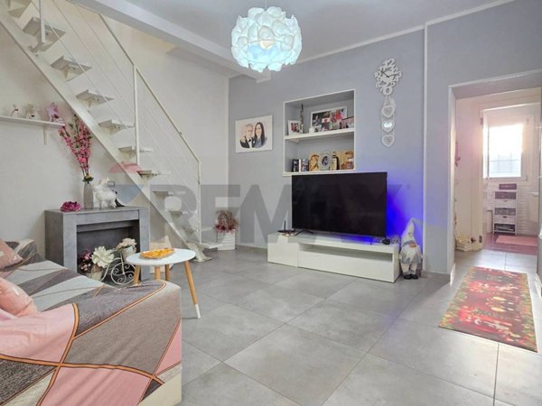 casa indipendente in vendita a Sulmona