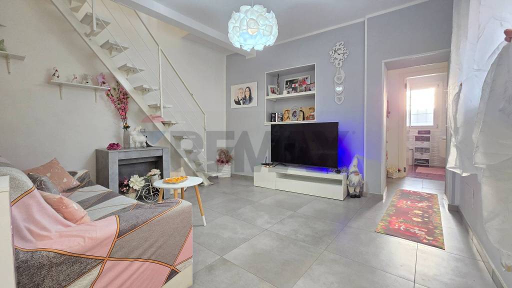 casa indipendente in vendita a Sulmona