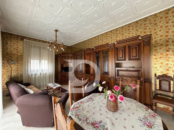 casa indipendente in vendita a Sulmona in zona Arabona