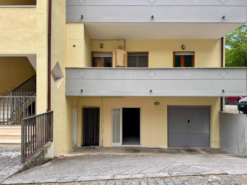 appartamento in vendita a Sulmona