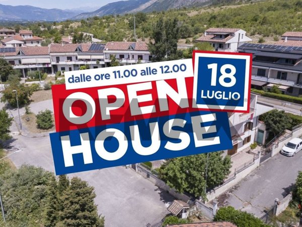casa indipendente in vendita a Sulmona in zona Badia/Bagnaturo