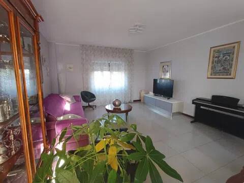 casa indipendente in vendita a Sulmona in zona Albanese