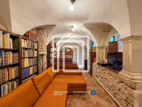 casa indipendente in vendita a Sulmona