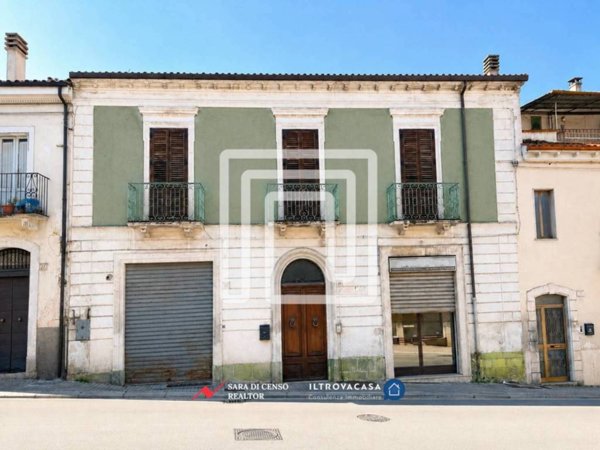 casa indipendente in vendita a Sulmona