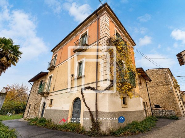 appartamento in vendita a Sulmona in zona Albanese