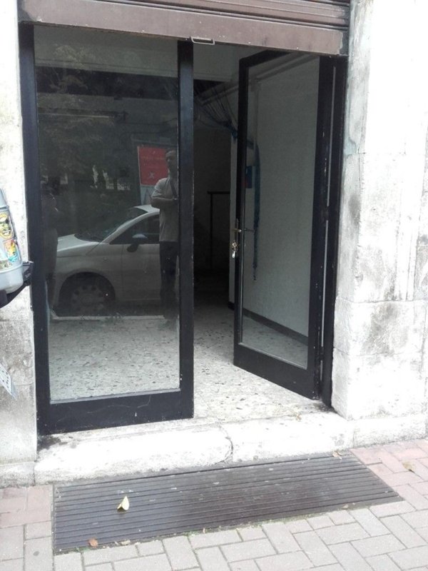 locale commerciale in vendita a Sulmona