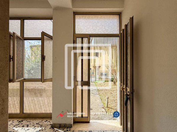 casa indipendente in vendita a Sulmona in zona Badia/Bagnaturo
