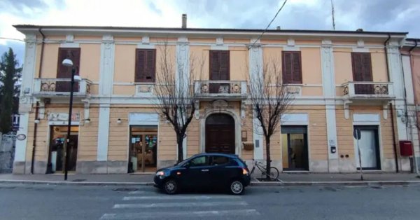 appartamento in vendita a Sulmona in zona Arabona