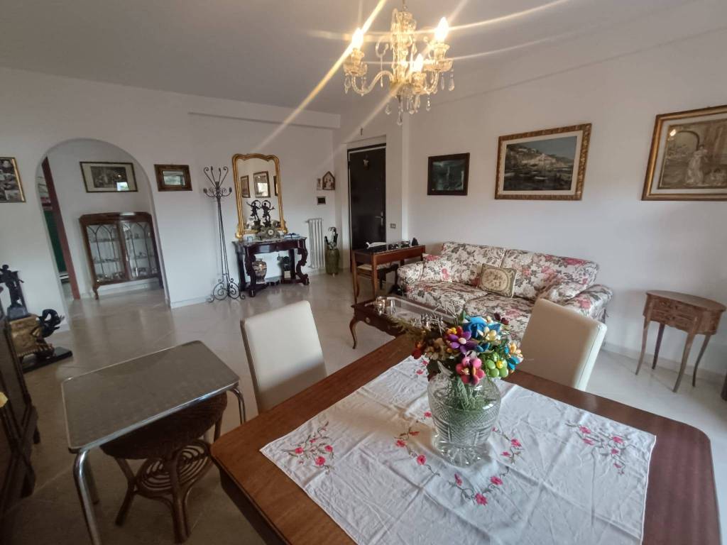 appartamento in vendita a Sulmona in zona Albanese