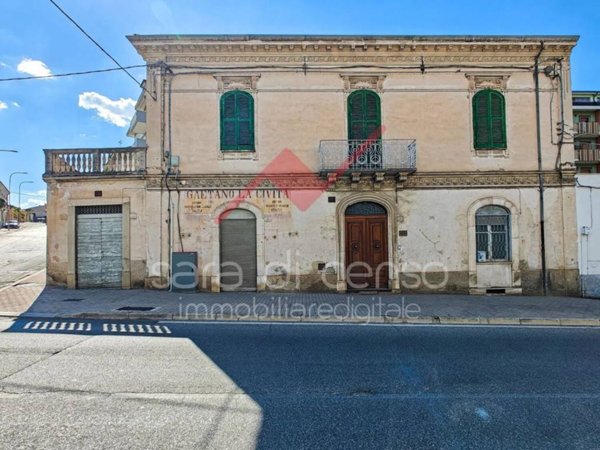 casa indipendente in vendita a Sulmona in zona Arabona