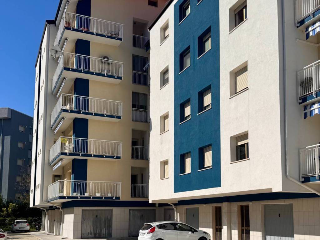 appartamento in vendita a Sulmona in zona Albanese