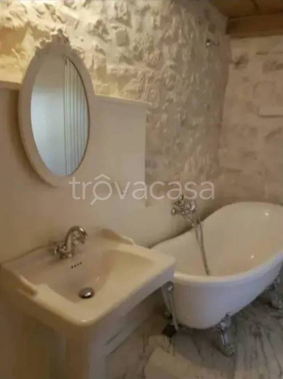 casa indipendente in vendita a Sulmona
