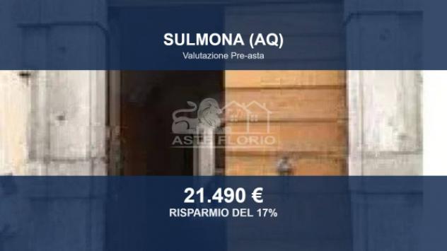 locale commerciale in vendita a Sulmona