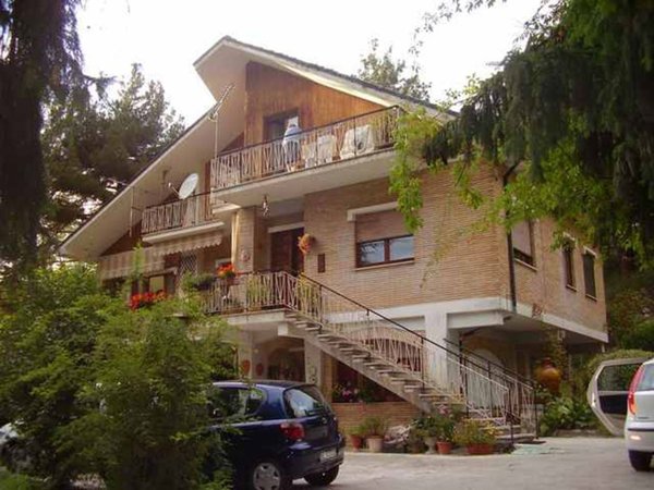 casa indipendente in vendita a Tagliacozzo