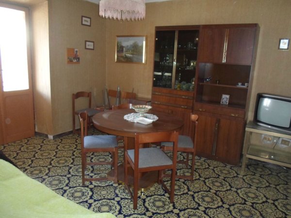 appartamento in vendita a Tagliacozzo in zona Oriente