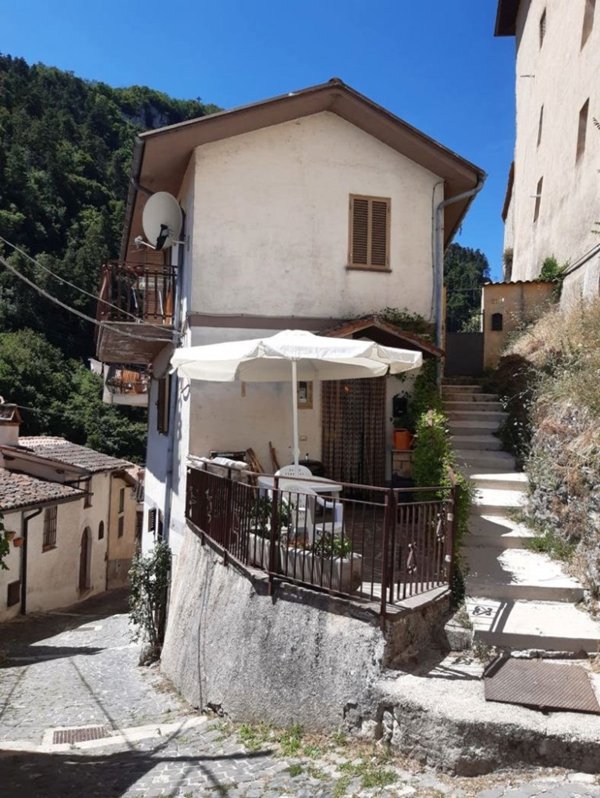 appartamento in vendita a Tagliacozzo