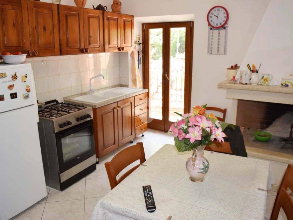 casa indipendente in vendita a Tagliacozzo