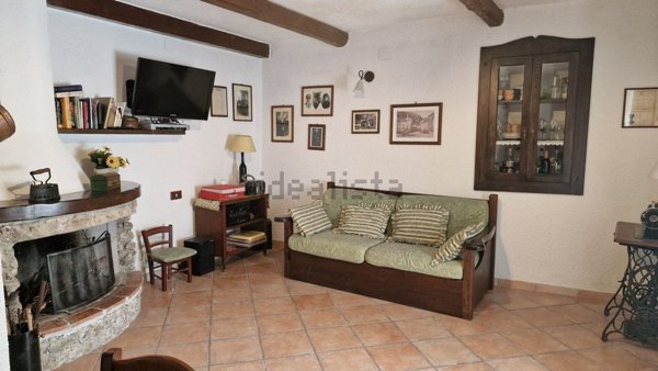 casa indipendente in vendita a Tagliacozzo
