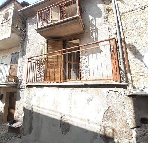 casa indipendente in vendita a Tagliacozzo