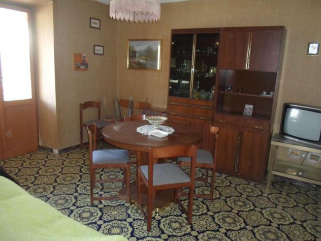 appartamento in vendita a Tagliacozzo in zona Oriente