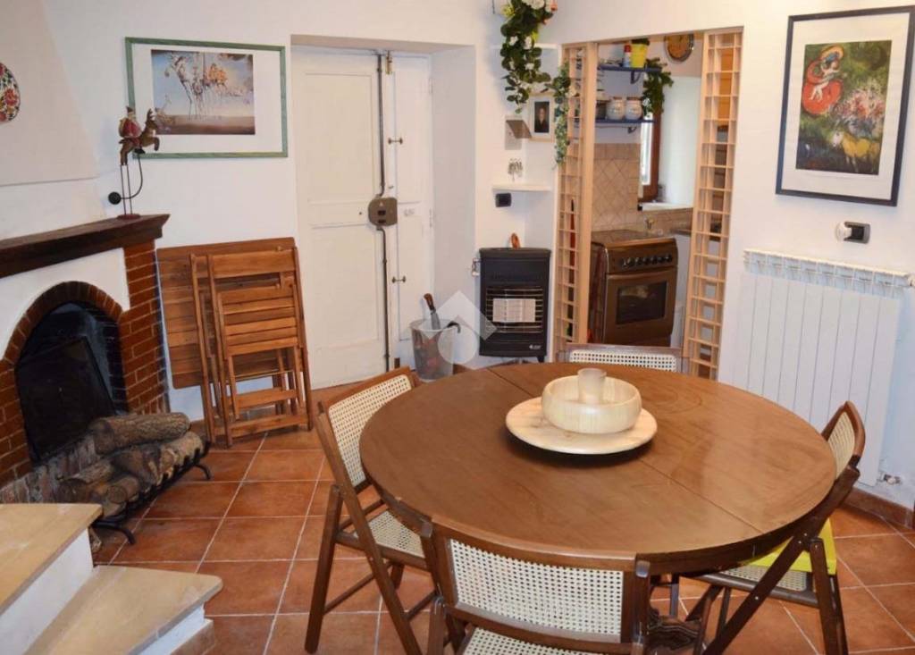 casa indipendente in vendita a Tagliacozzo