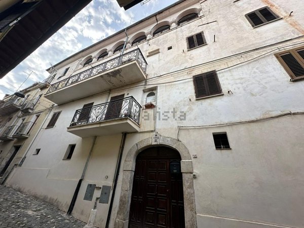 appartamento in vendita a Tagliacozzo