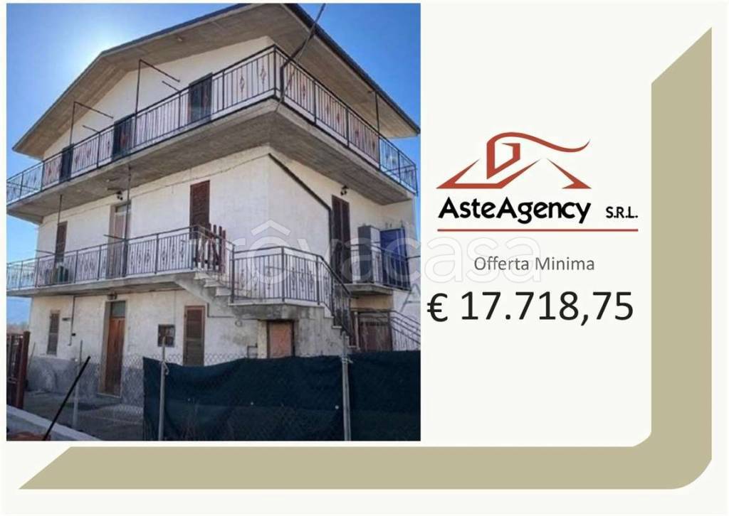 appartamento in vendita a Tagliacozzo in zona Sfratati
