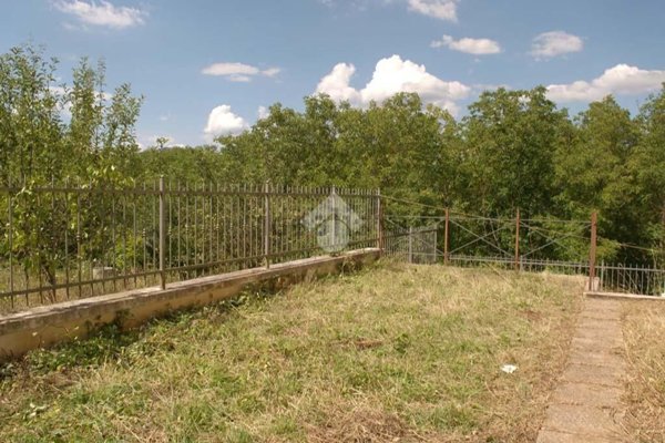 appartamento in vendita a Tagliacozzo in zona Oriente