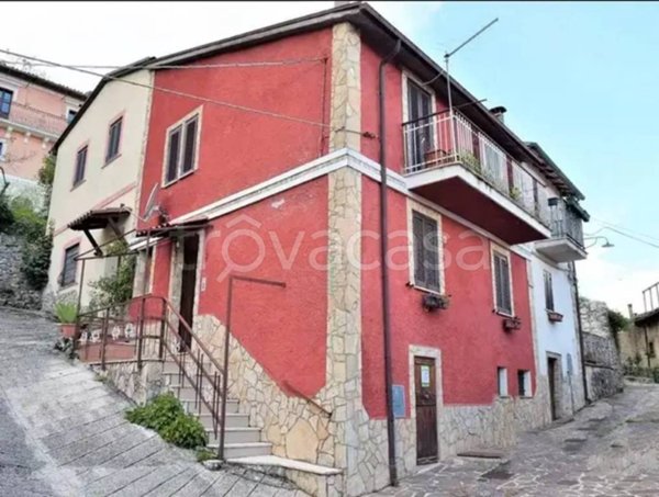 casa indipendente in vendita a Tagliacozzo in zona Villa San Sebastiano