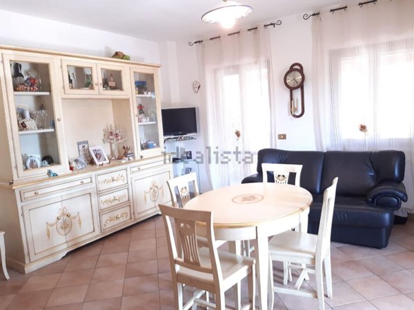 casa indipendente in vendita a Tagliacozzo in zona Villa San Sebastiano