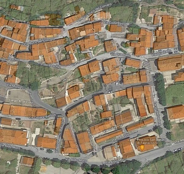 casa indipendente in vendita a Tagliacozzo in zona San Donato di Tagliacozzo