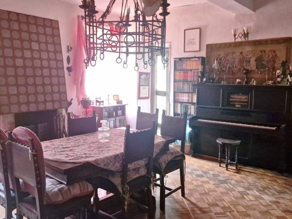 casa indipendente in vendita a Tagliacozzo