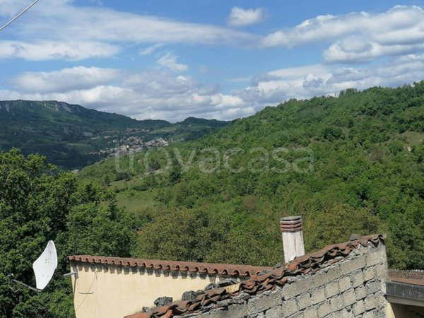 appartamento in vendita a Tagliacozzo in zona Poggetello
