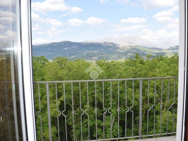 appartamento in vendita a Tagliacozzo in zona Oriente