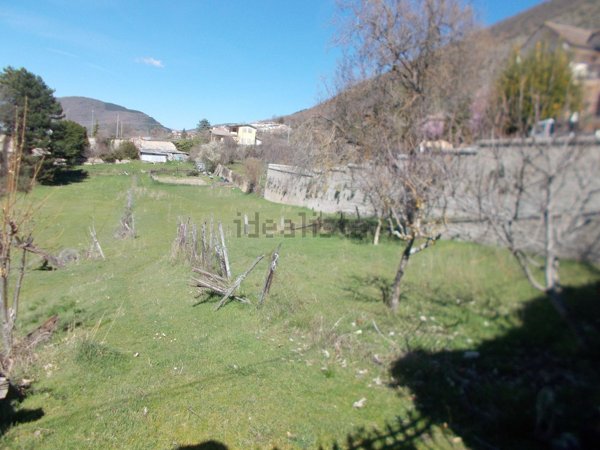 terreno edificabile in vendita a Tagliacozzo