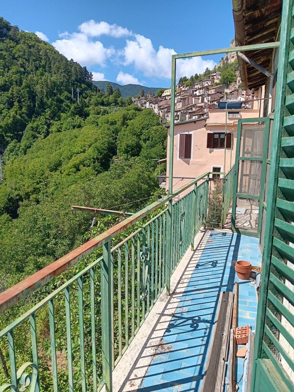 appartamento in vendita a Tagliacozzo