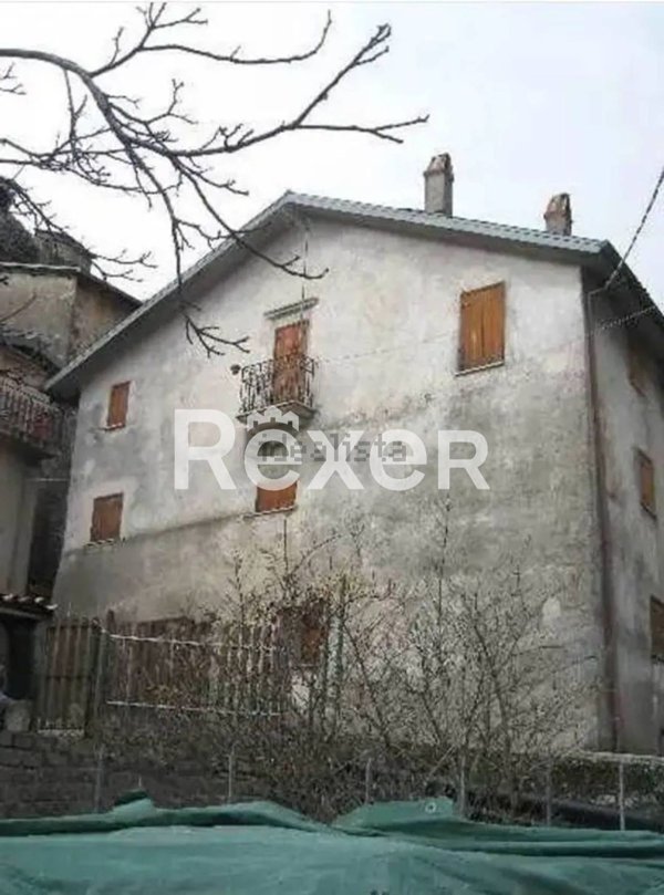 esavano in vendita a Tagliacozzo