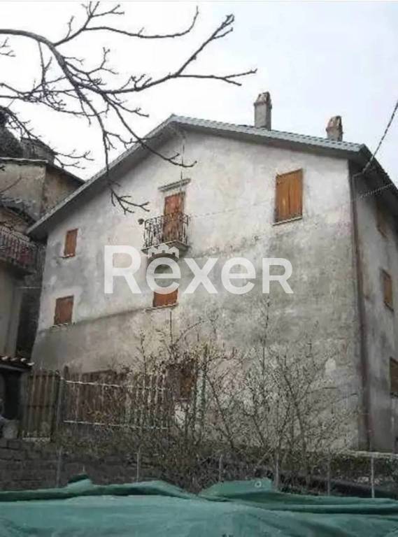 casa indipendente in vendita a Tagliacozzo