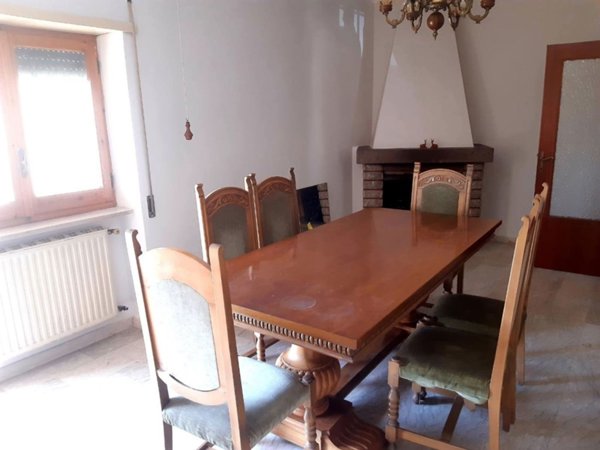 appartamento in vendita a Tagliacozzo in zona Oriente