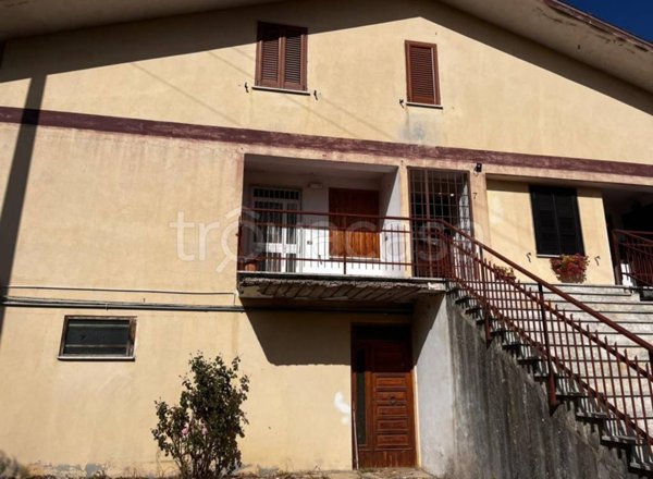 casa indipendente in vendita a Tagliacozzo in zona Villa San Sebastiano