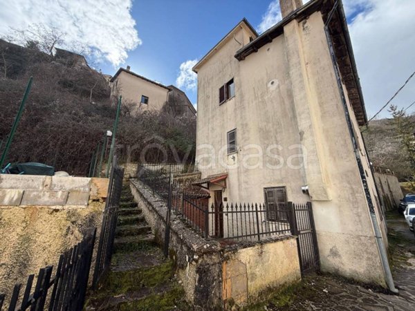appartamento in vendita a Tagliacozzo