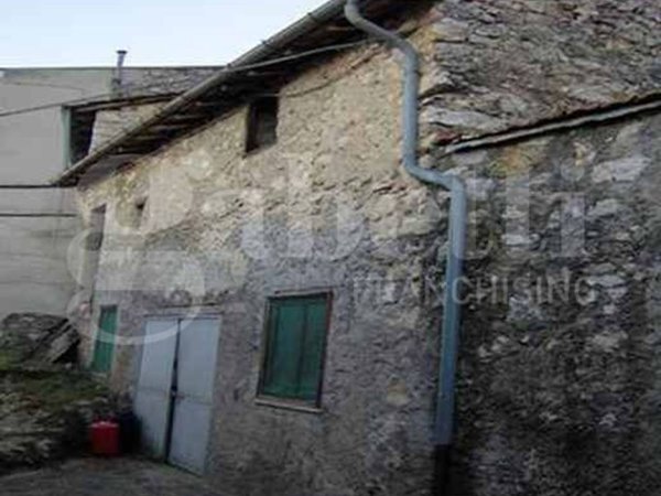 casale in vendita a Tagliacozzo