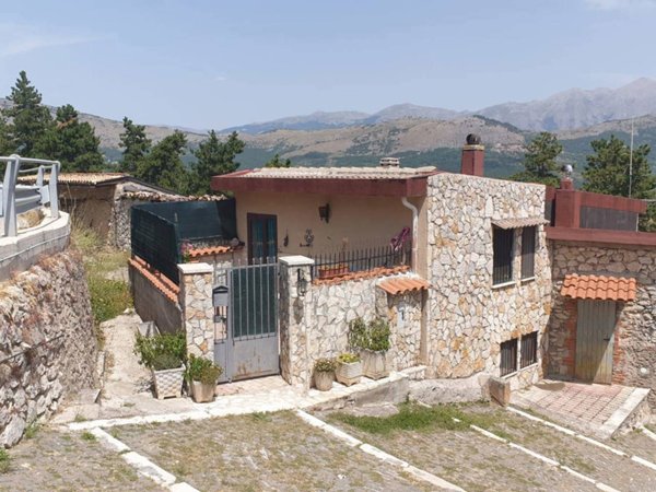 appartamento in vendita a Tagliacozzo