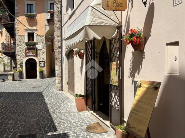 negozio in vendita a Tagliacozzo
