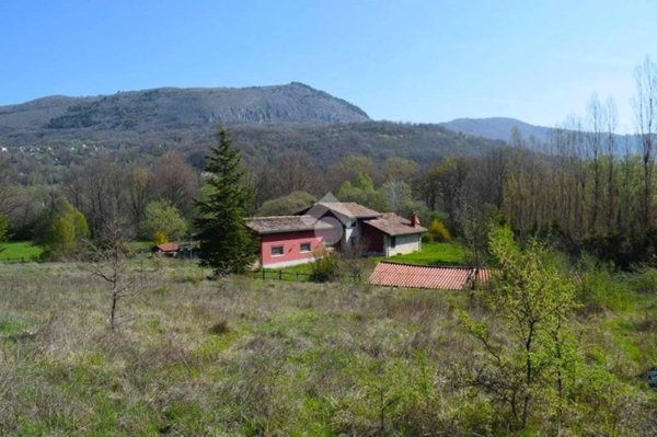 casa indipendente in vendita a Tagliacozzo